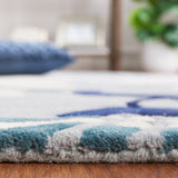 Safavieh Soho Soh826M Blue/Ivory Rug.