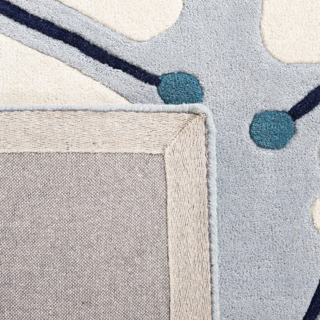 Safavieh Soho Soh826M Blue/Ivory Rug.