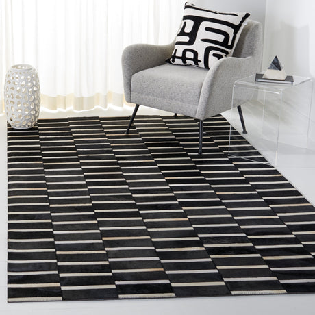 Safavieh Studio Leather Stl821Z Black/Beige Rug.