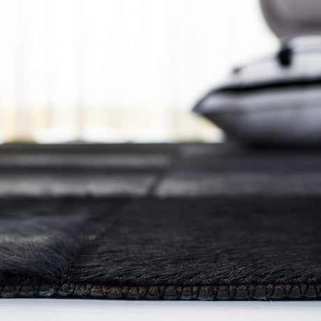 Safavieh Studio Leather Stl822Z Black Rug.