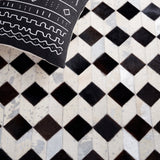 Safavieh Studio Leather Stl902B Beige/Black Rug.