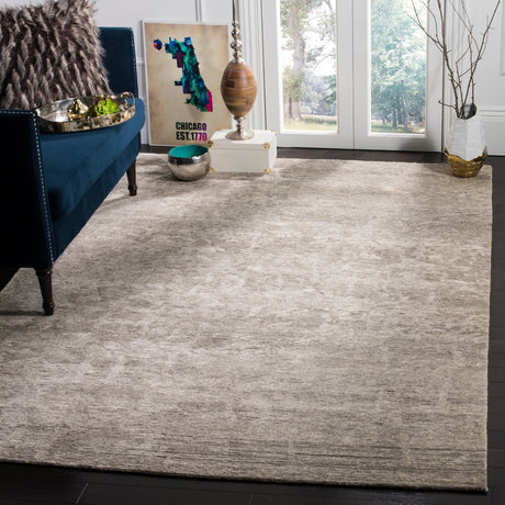 Safavieh Tibetan Tb837A Cream/Stone Rug.