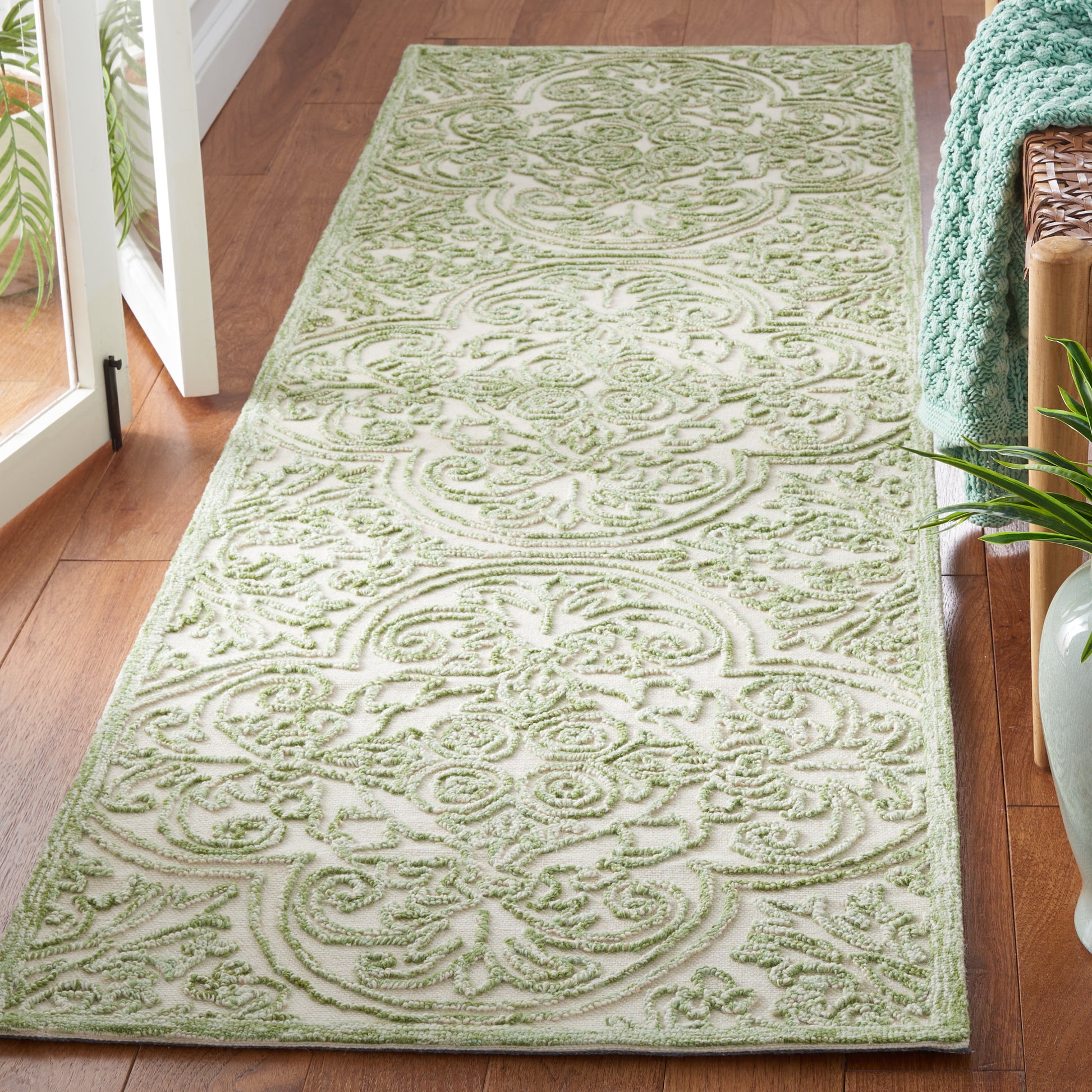 Safavieh Trace Trc101Y Ivory/Green Area Rug