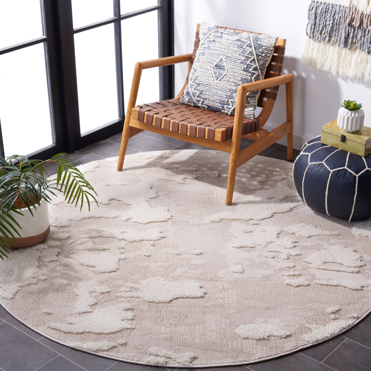 Safavieh Trends Trd100B Beige/Ivory Rug.
