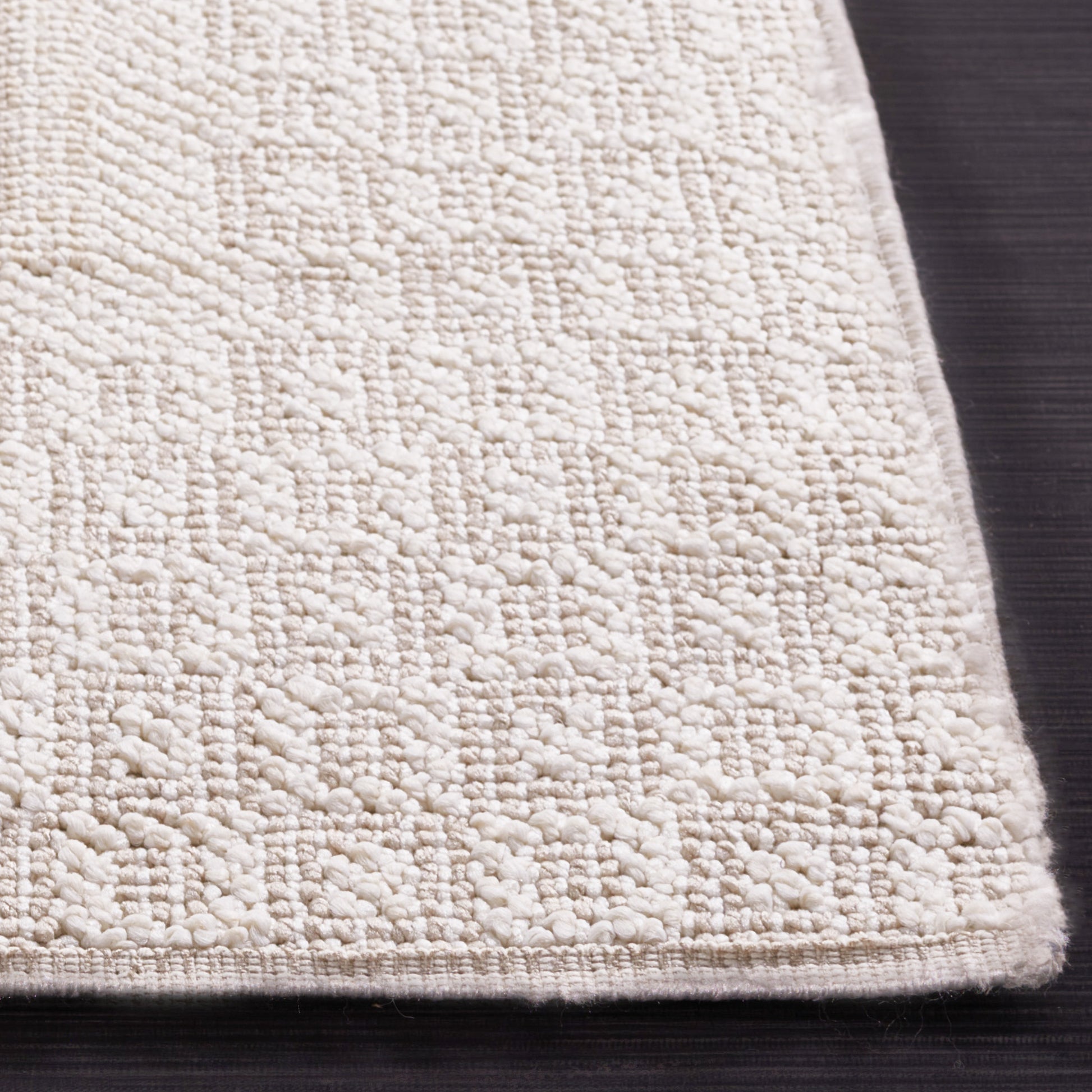 Safavieh Trends Trd106B Beige/Ivory Area Rug