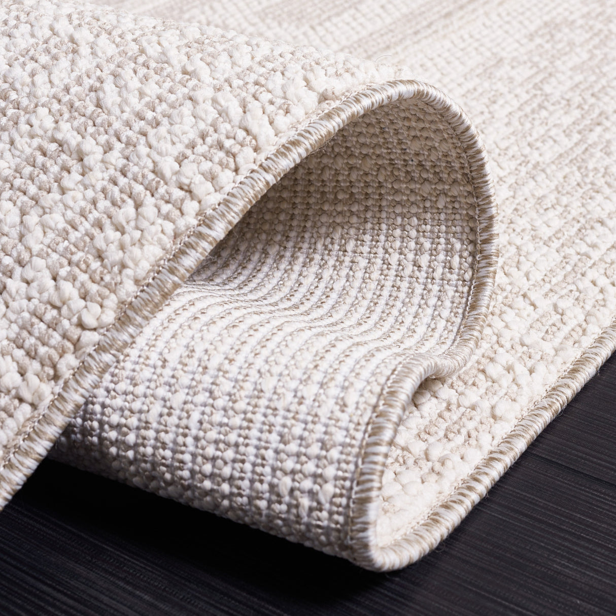 Safavieh Trends Trd106B Beige/Ivory Rug.