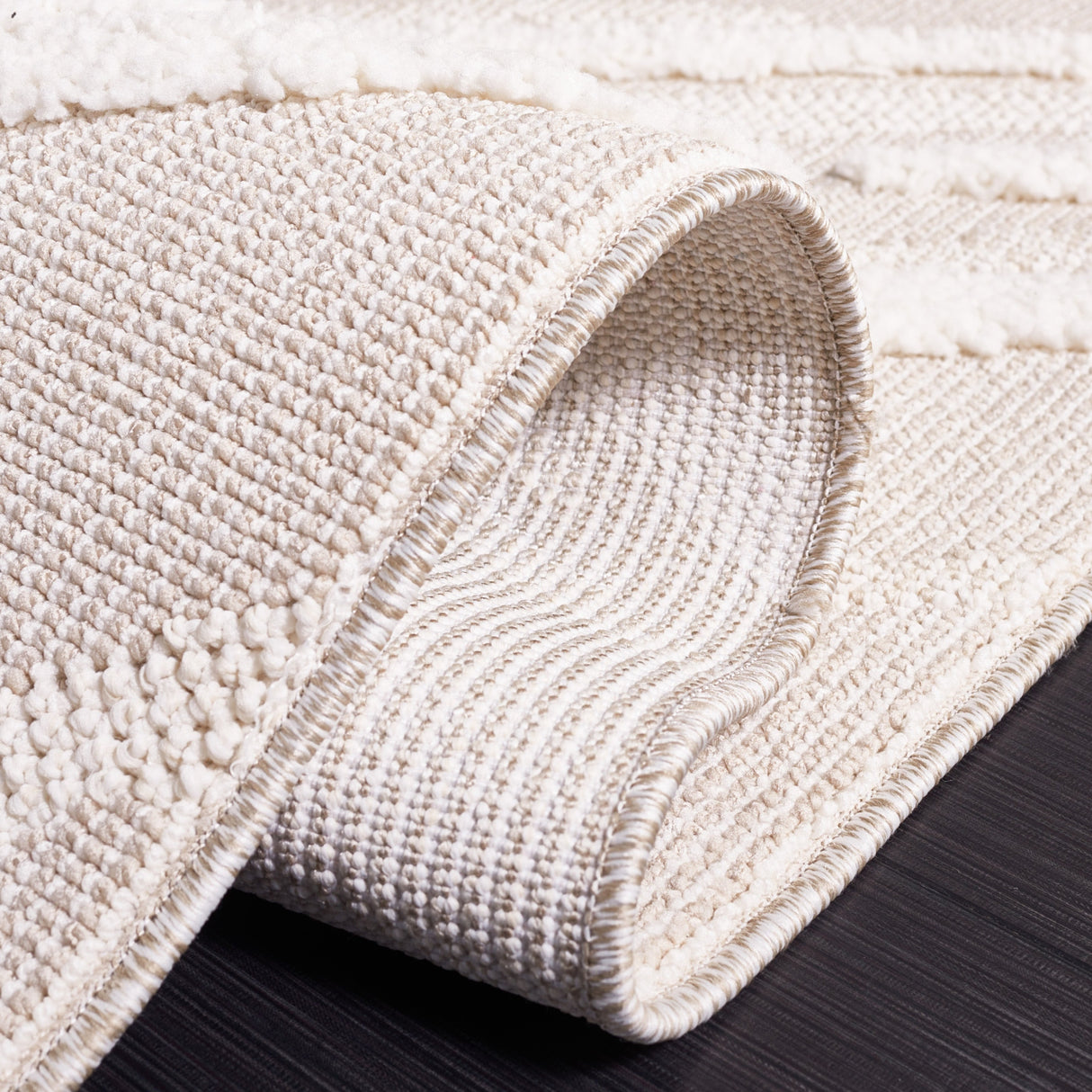 Safavieh Trends Trd118B Beige/Ivory Rug.