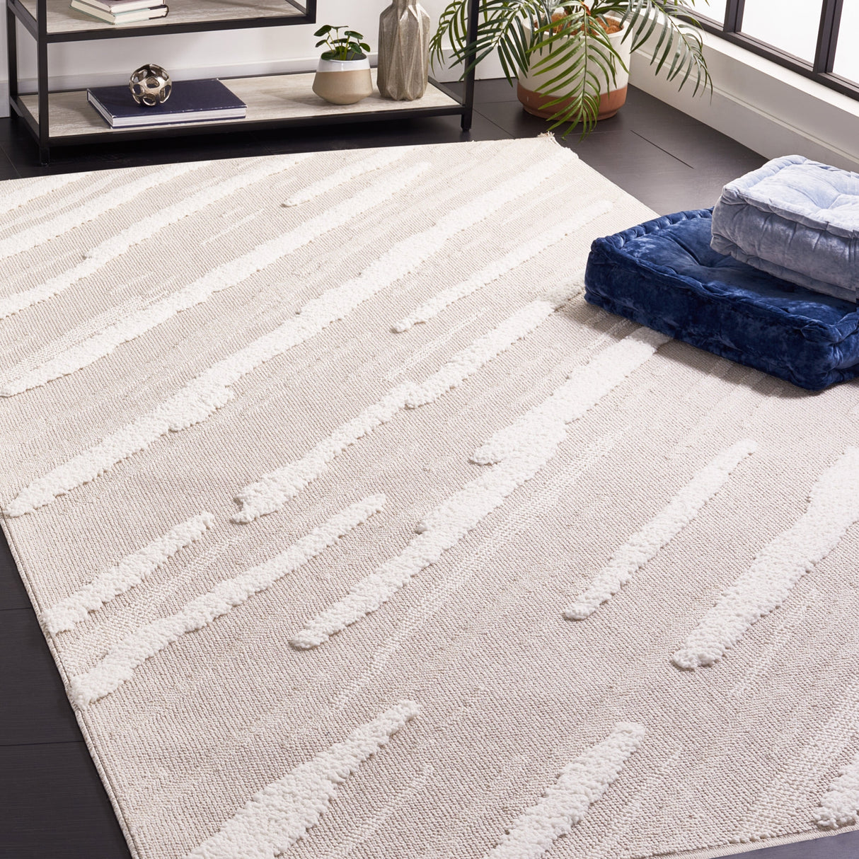 Safavieh Trends Trd118B Beige/Ivory Rug.