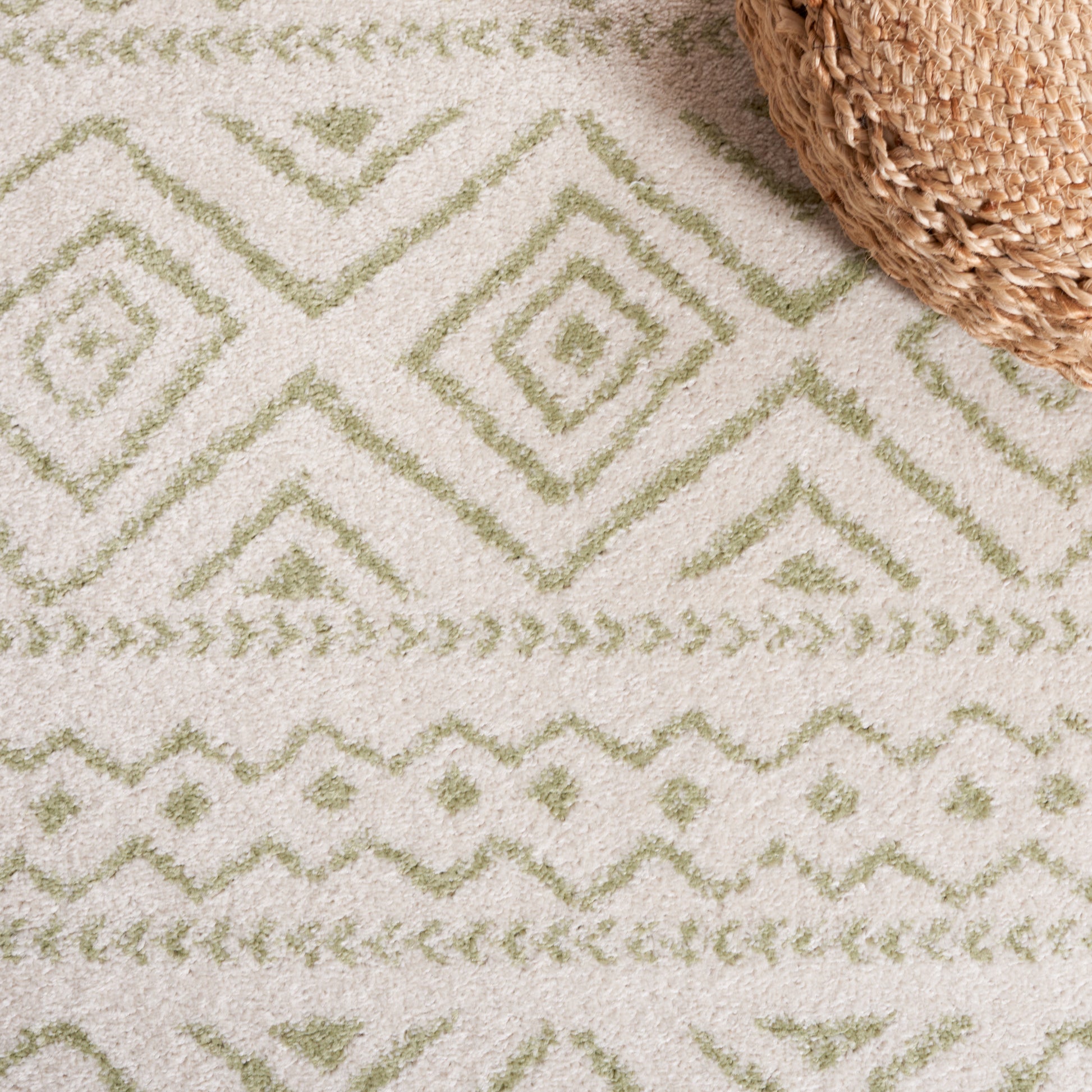 Safavieh Tulum Tul267G Ivory/Sage Area Rug