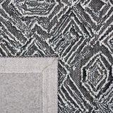 Safavieh Textual Txt201Z Black/Ivory Rug.