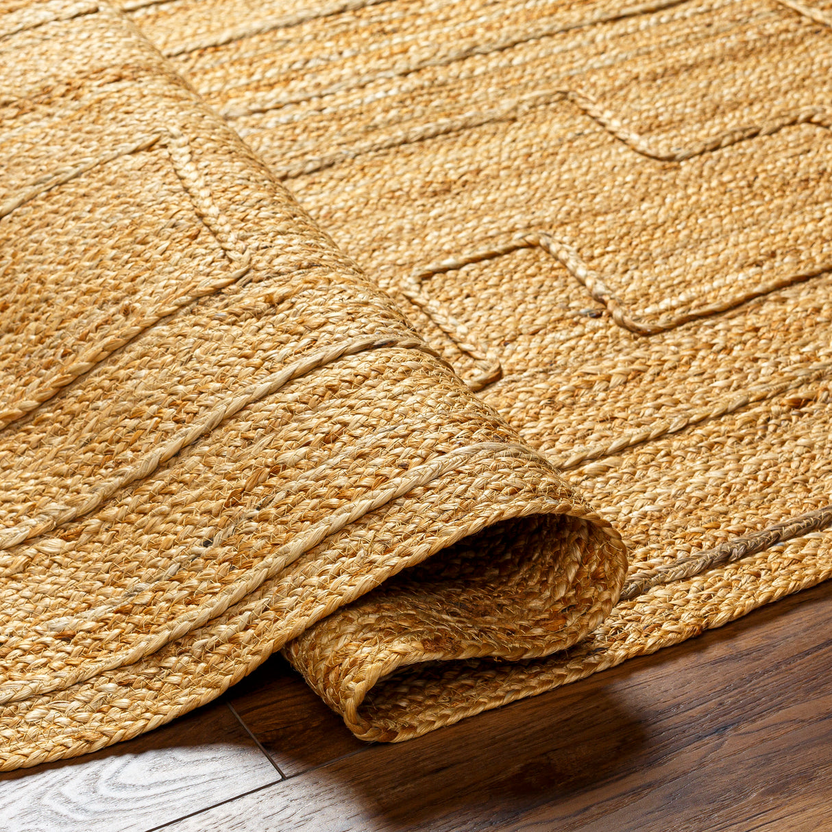 Surya Luci Uci-2300 Tan Rug.