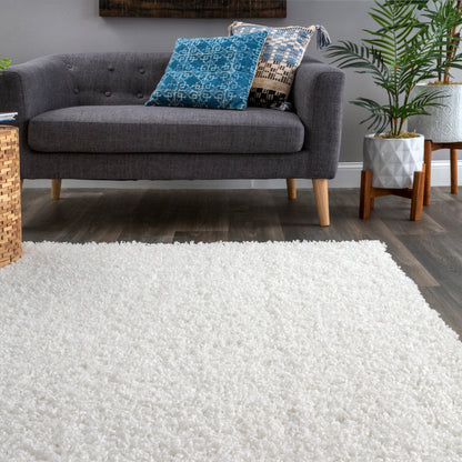 Nuloom Gwenyth Solid Shag Ozus02A White Area Rug