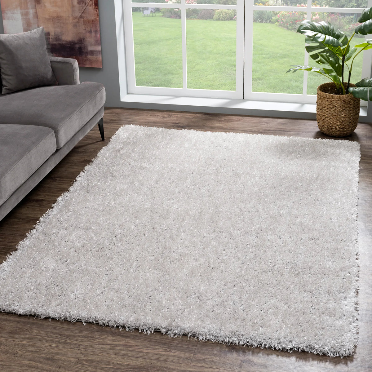 United Weavers Aubrey Rose Silver Rug - room scene