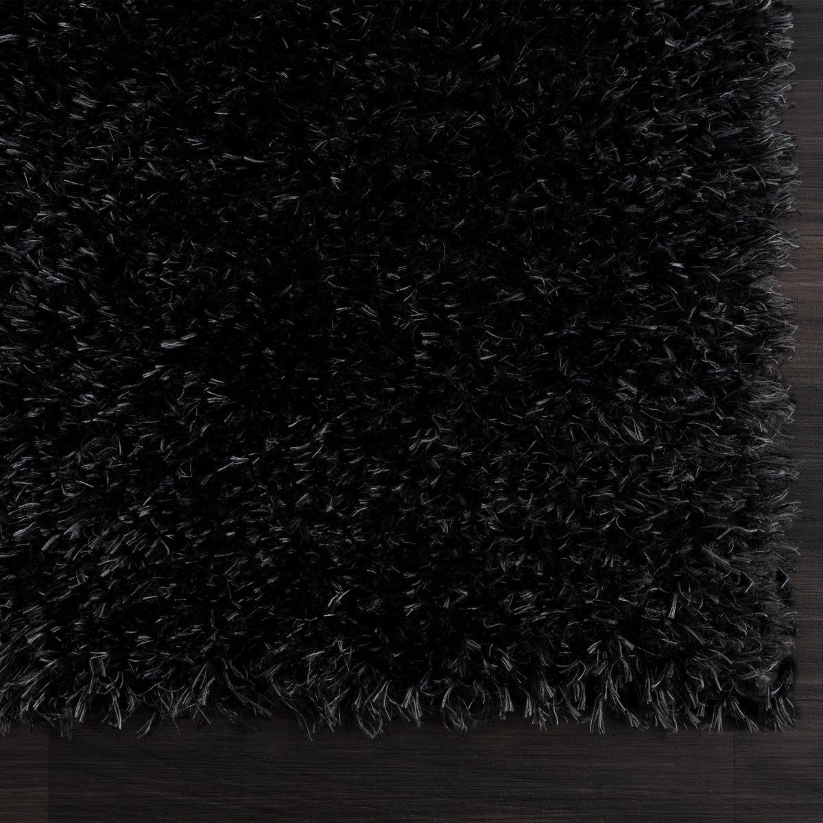 United Weavers Aubrey Rose Smoke Rug - angle view