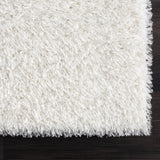 United Weavers Aubrey Rose White Rug - angle view