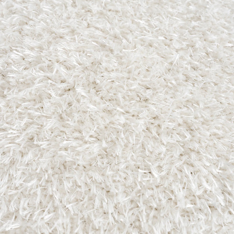 United Weavers Aubrey Rose White Rug - close-up detail
