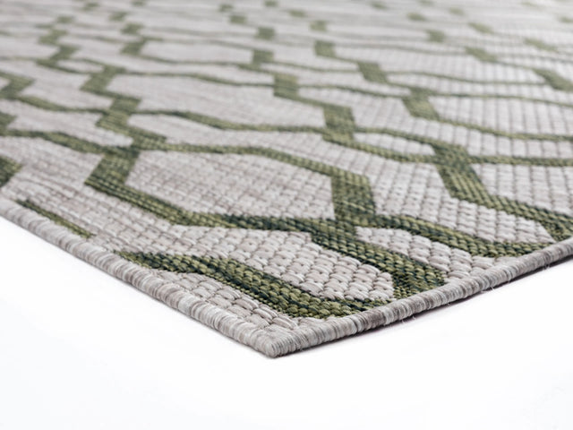 United Weavers Augusta Belle Mare Green Rug - angle view