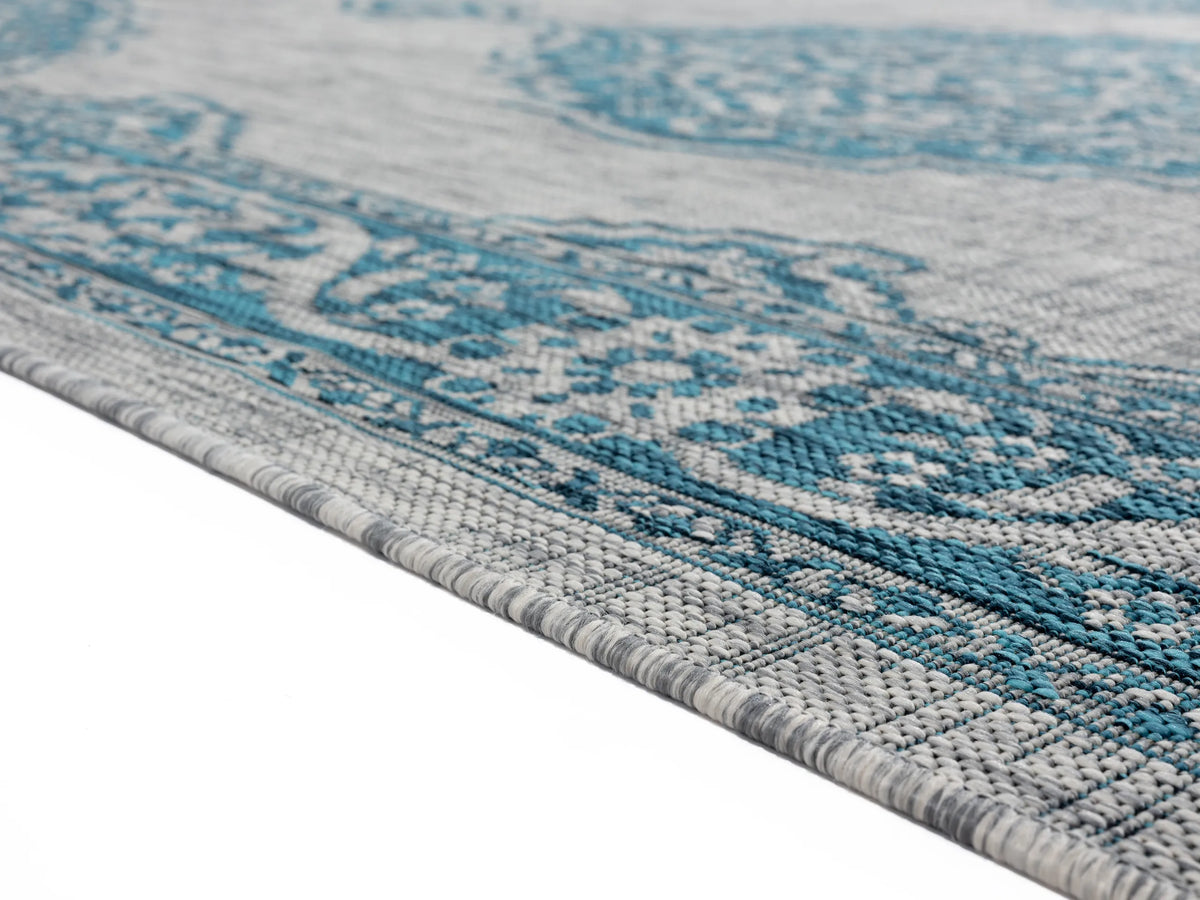 United Weavers Augusta Sant Andrea Aqua Rug - pile height detail