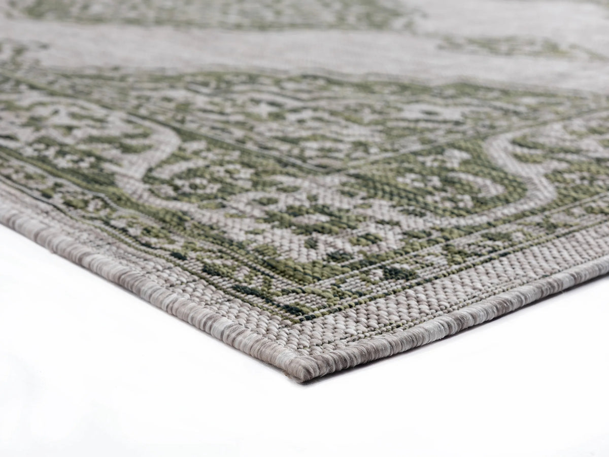 United Weavers Augusta Sant Andrea Green Rug - angle view