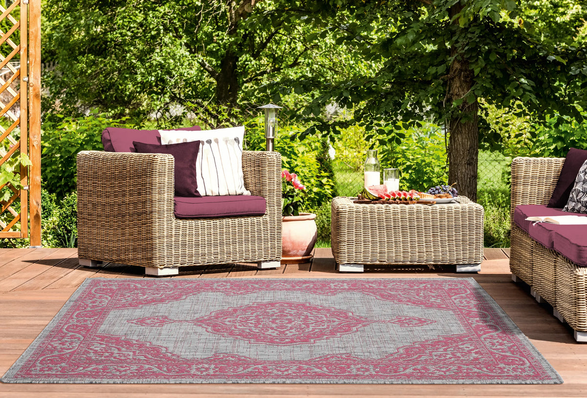 United Weavers Augusta Sant Andrea Pink Rug - room scene