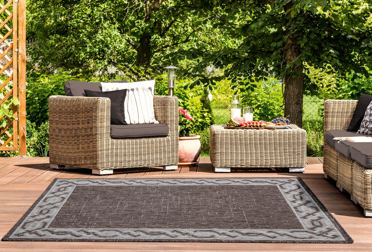 United Weavers Augusta Whitehaven Brown Rug - room scene