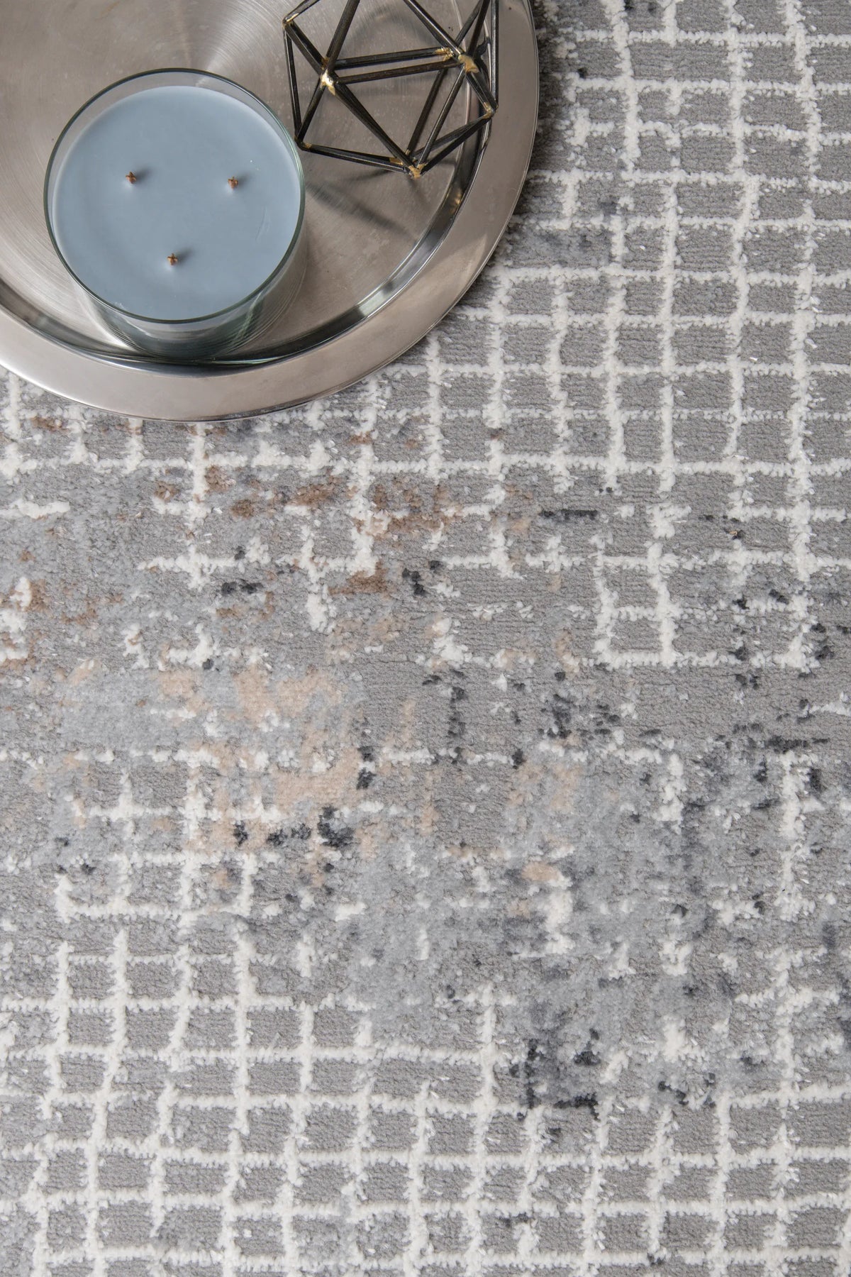 United Weavers Austin Devine Grey Rug - close-up detail