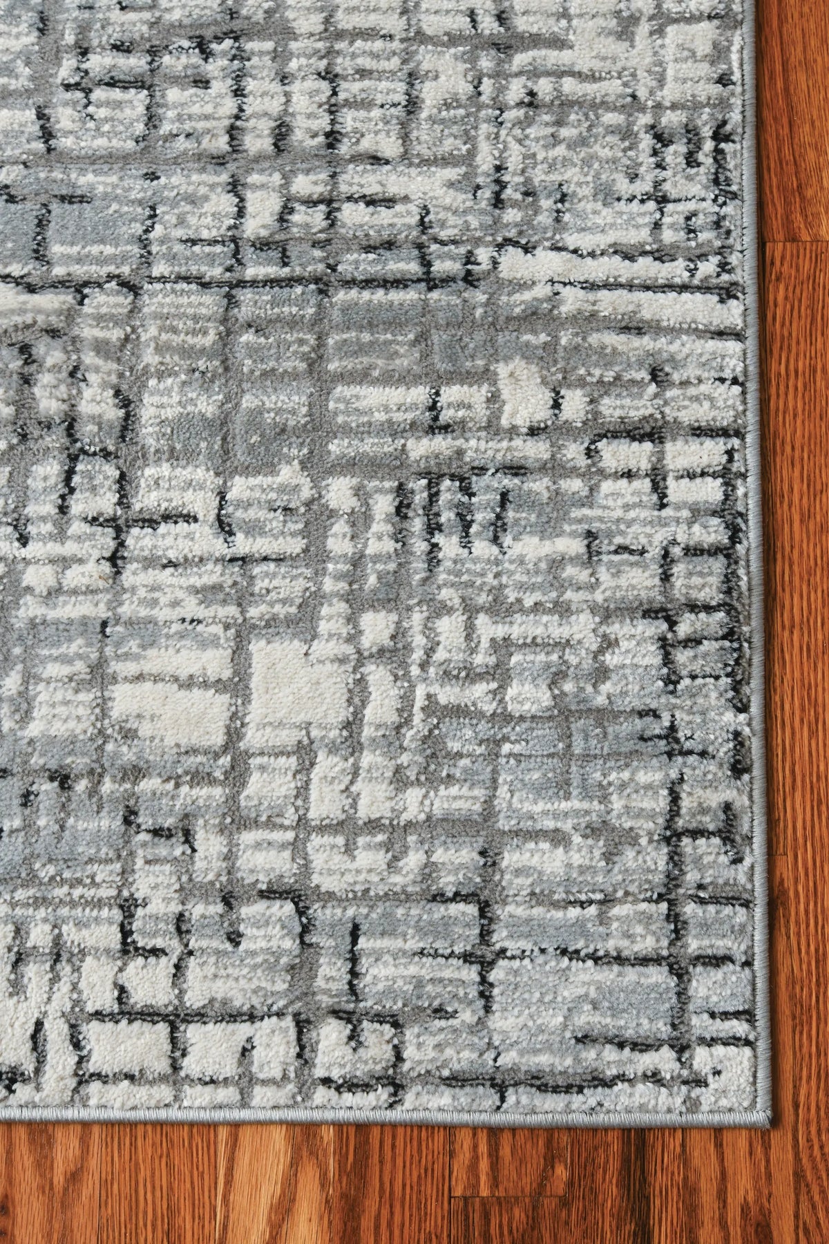 United Weavers Austin Eli Grey Rug - angle view