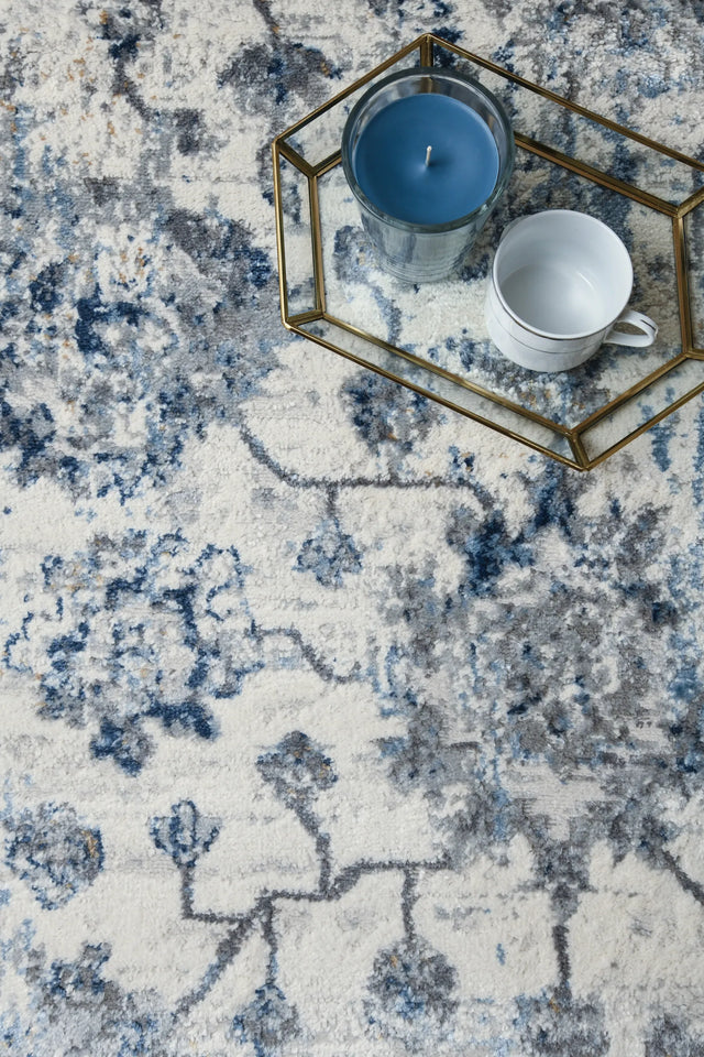 United Weavers Austin Heirloom Blue Rug - close-up detail