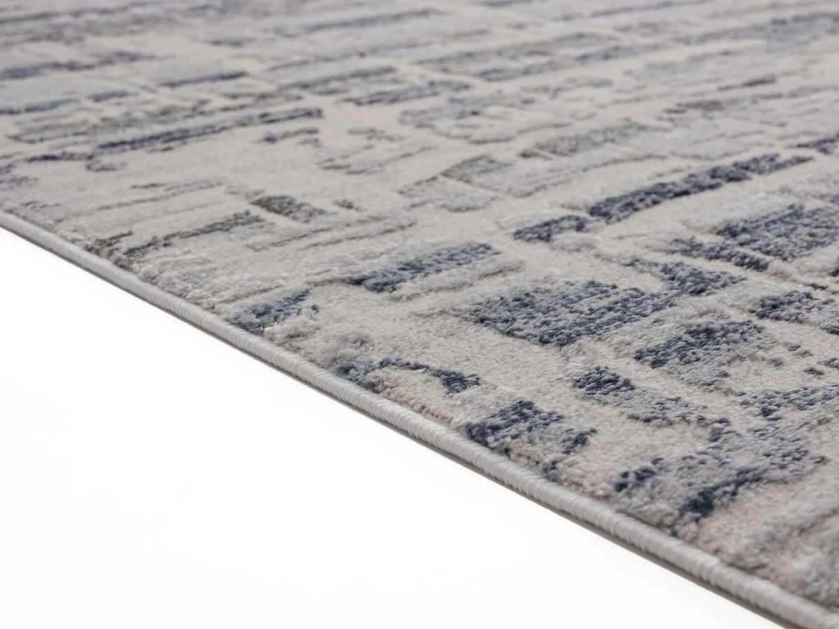 United Weavers Cascades Rainier Blue Rug - pile height detail