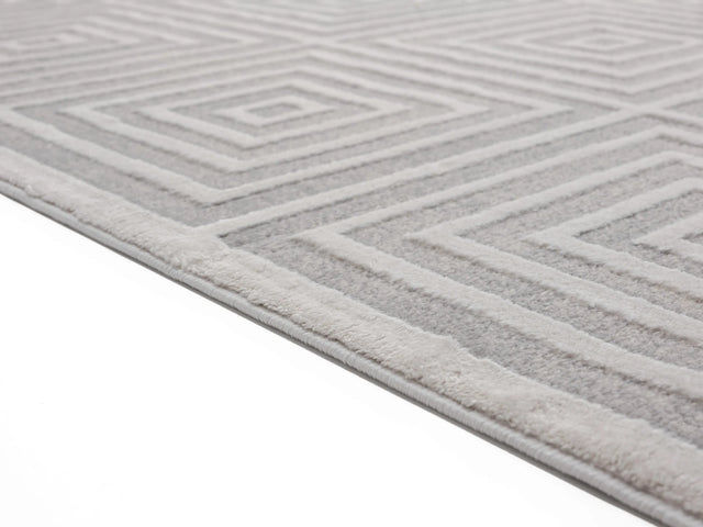 United Weavers Cascades Tehama Sand Rug - pile height detail