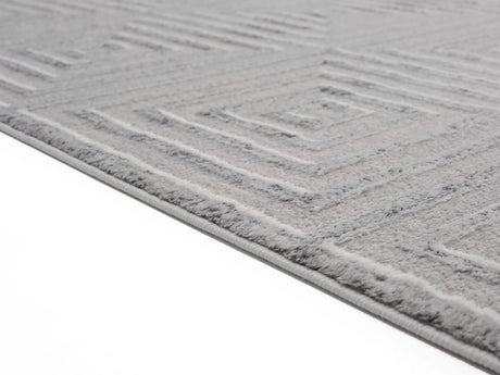 United Weavers Cascades Tehama Silver Rug - pile height detail
