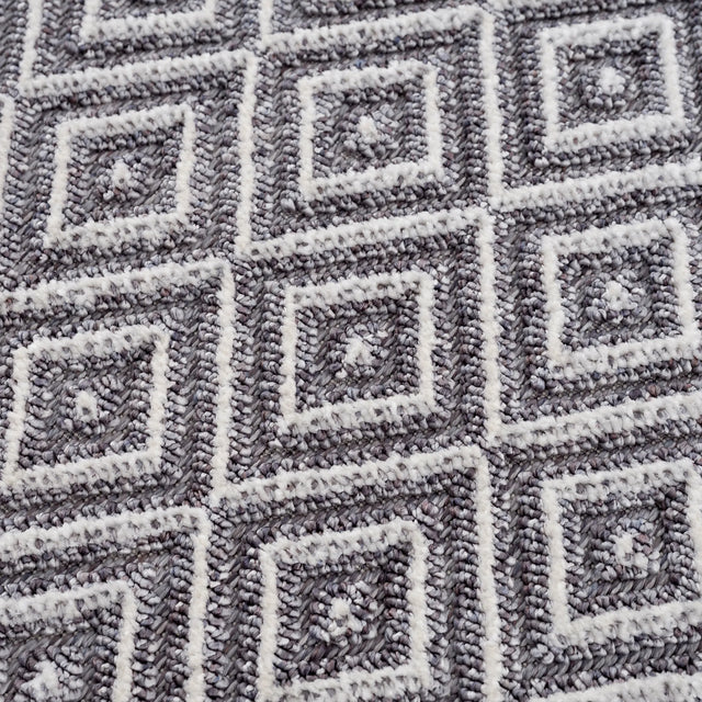 United Weavers Chelsea Houska Grey Rug - close-up detail