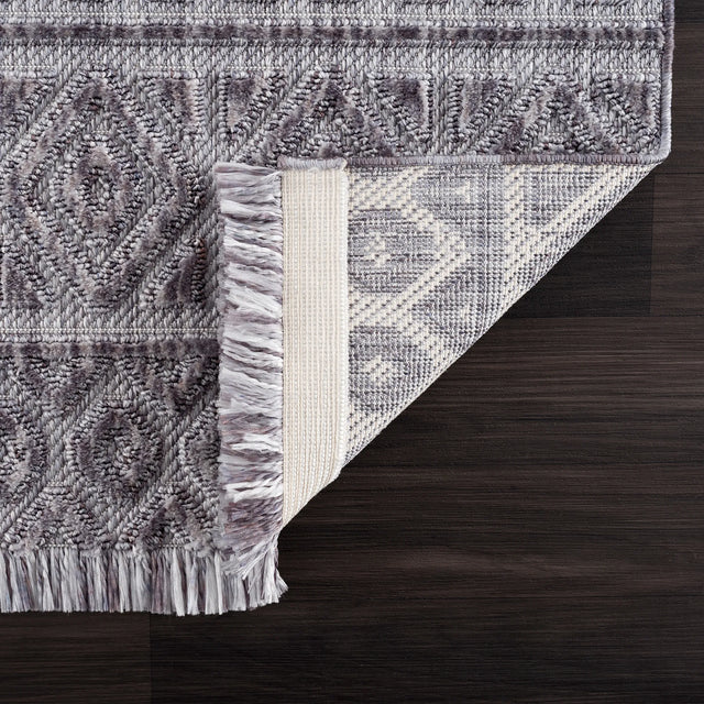 United Weavers Chelsea Kane Smoke Rug - backing detail