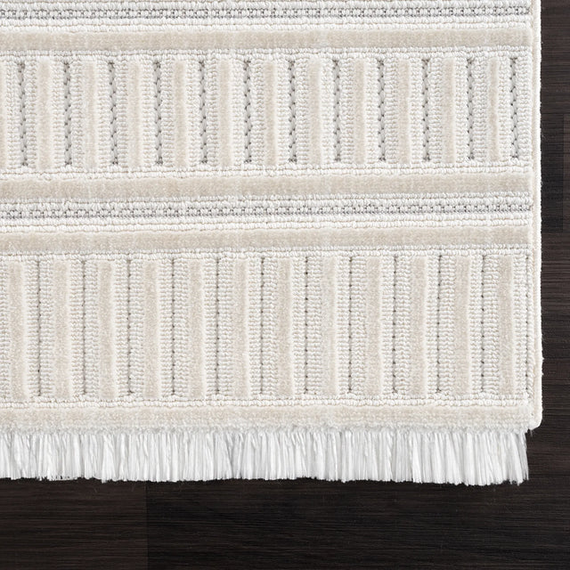 United Weavers Chelsea Yeager White Rug - angle view