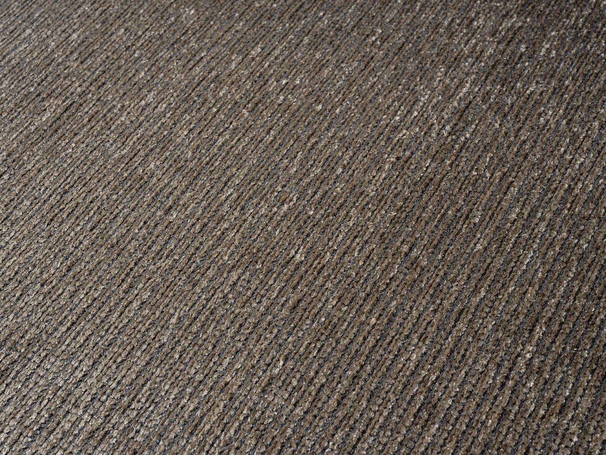 United Weavers Emerson Glory Harvest Rug - close-up detail