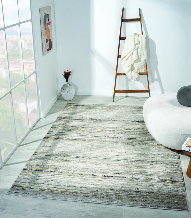 United Weavers Everlasting Marilyn Beige Rug - room scene