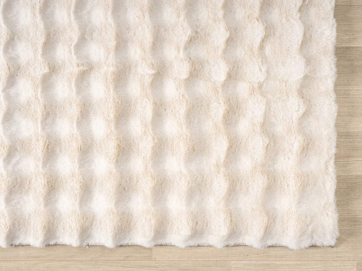 United Weavers Lavish Bubble Lush Beige Rug - angle view