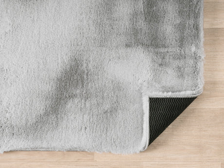 United Weavers Lavish Solid United Weavers Lavish Solid Plush Silver Rug - backing detail