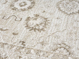 United Weavers Lexington Rosebud Brown Rug - close-up detail