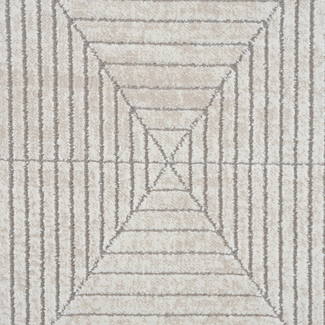 United Weavers Reserve Montana White Rug - close-up detail