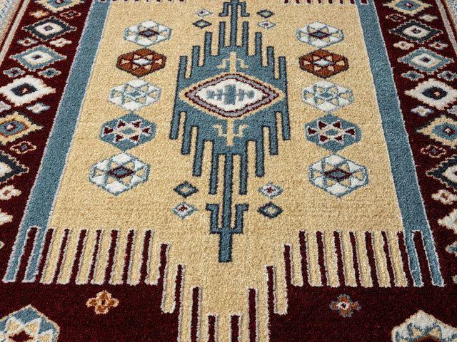 United Weavers Stratton Denali Burgundy Rug - close-up detail