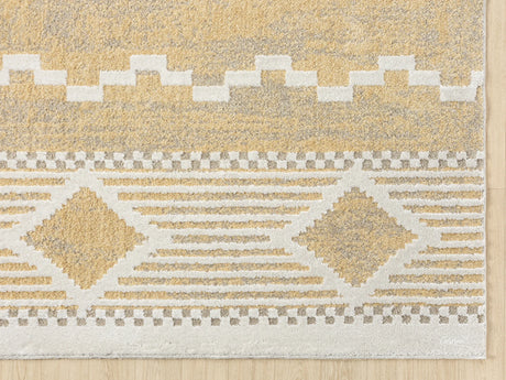 United Weavers Stratton Orchard Harvest Rug - angle view