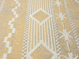 United Weavers Stratton Orchard Harvest Rug - close-up detail