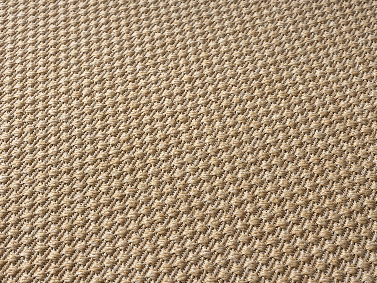 United Weavers Terrace Sunlit Dunes Beige Rug - close-up detail