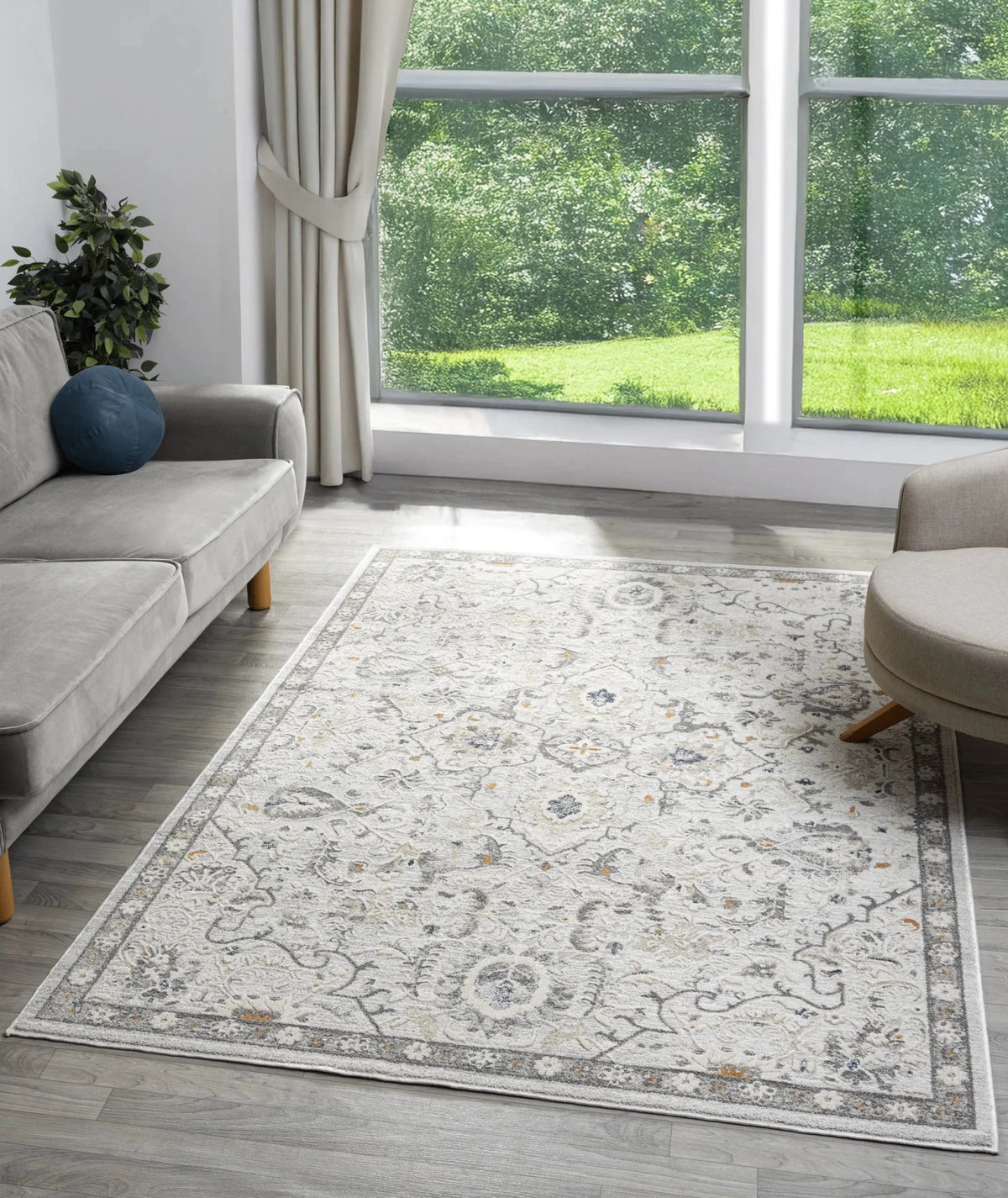 United Weavers Lexington Darcy Grey Rug - room scene
