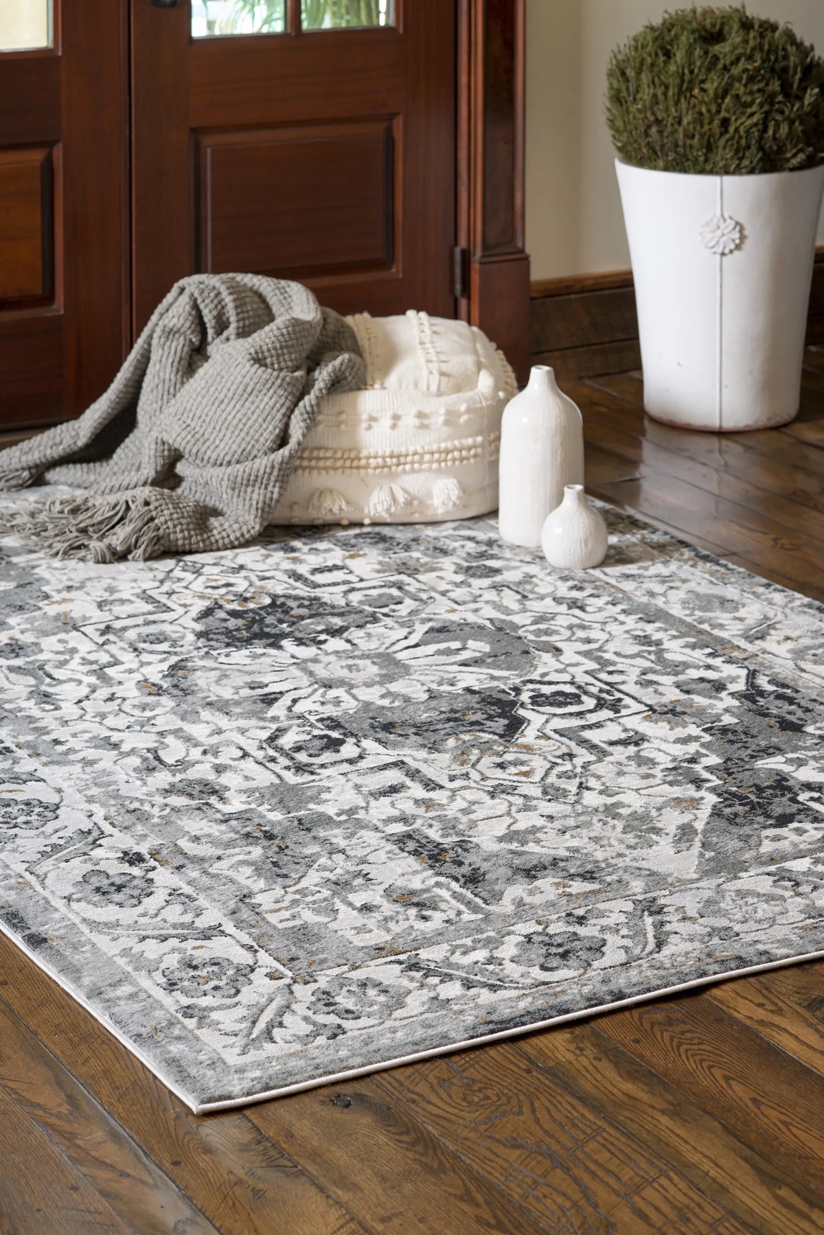 United Weavers Veronica Adelaide Wheat Rug - room scene