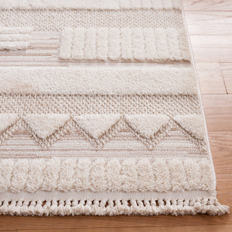 Safavieh Urban Urb200A Ivory/Beige Rug.