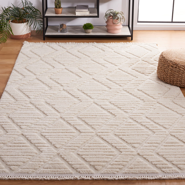 Safavieh Urban Urb208A Ivory Rug.