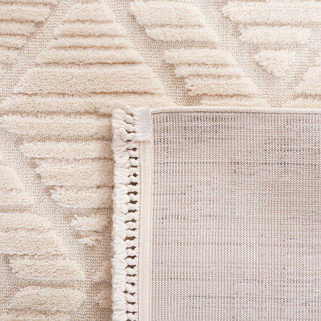 Safavieh Urban Urb208A Ivory Rug.