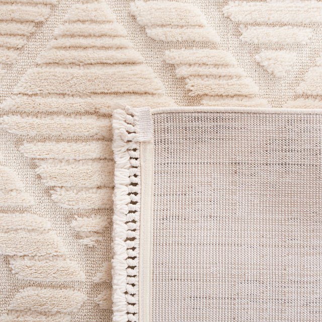 Safavieh Urban Urb208A Ivory Rug.